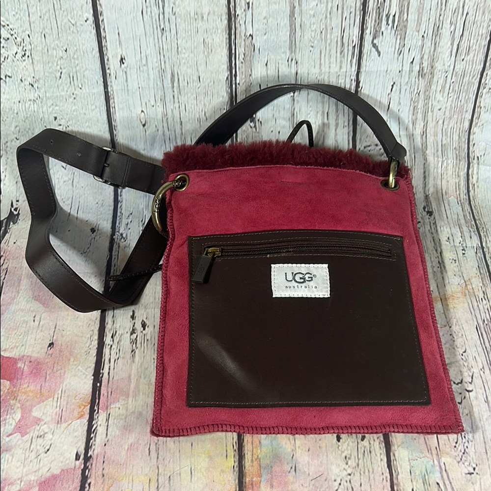 UGG Pocket Messenger Bag